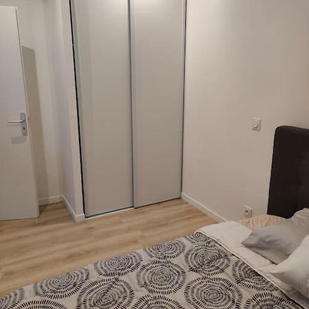 Logement Complet A Villeurbanne Esterno foto