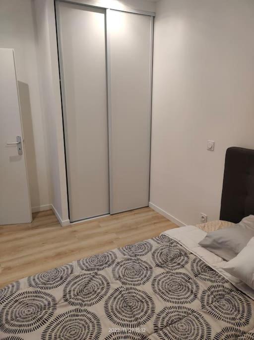 Logement Complet A Villeurbanne Esterno foto